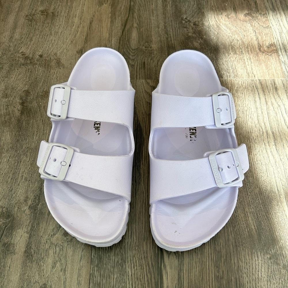 Birkenstock Women's Arizona Essentials EVA Sandals Purple Fog, Size 37